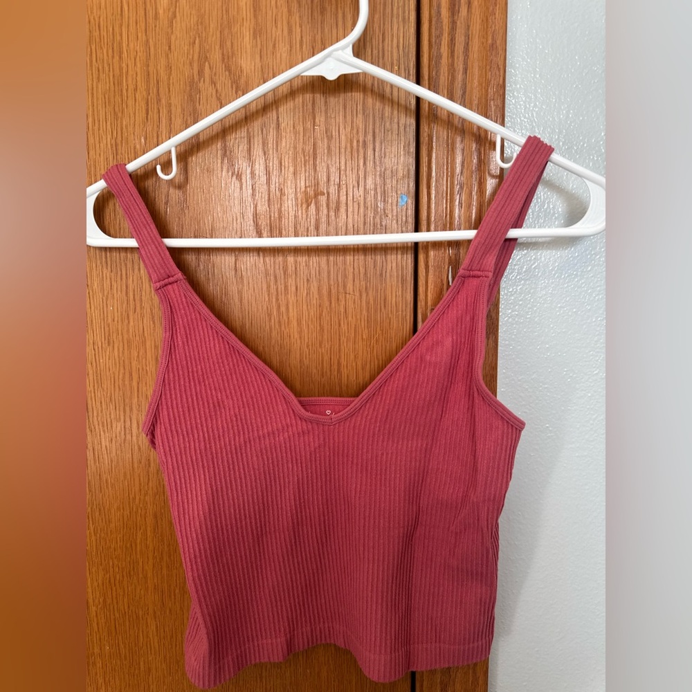 Love tree, pink ribbed size small crop tank